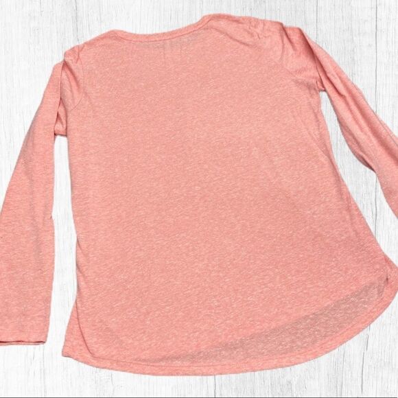 Vineyard Vines Pink Crew Neck Slub Tee size Medium - Picture 2 of 5